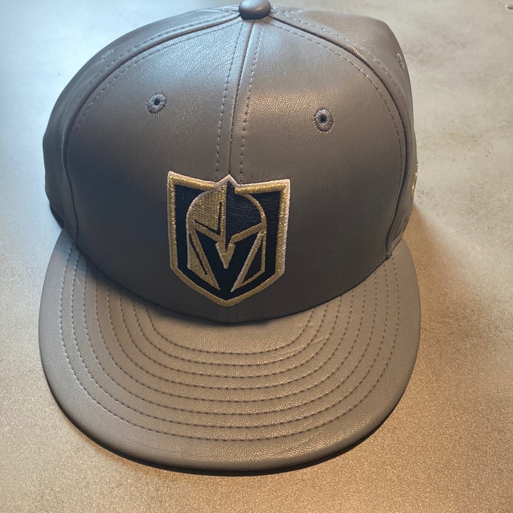 Leather Grey New Era Las Vegas Golden Knights hat. 7 1/2 59Fifty